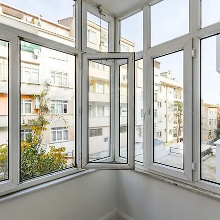 Comfy And Central House In The Historical District Uskudar Near Kadikoy