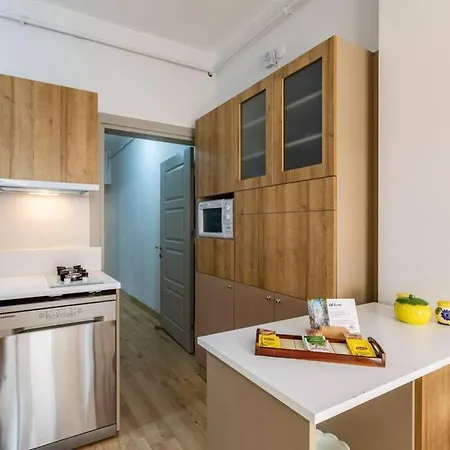 Comfy And Central House In The Historical District Uskudar Near Kadikoy شقة