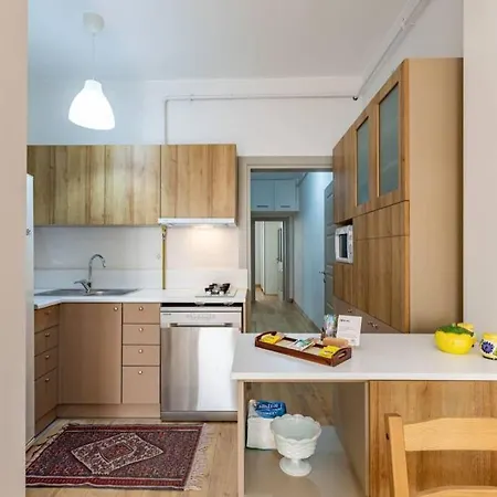Comfy And Central House In The Historical District Uskudar Near Kadikoy Apartment Istanbul